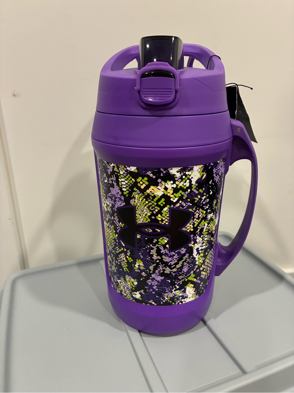 64 oz jug